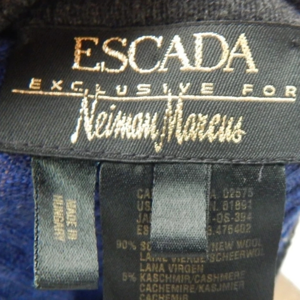 Escada Button Front Cable Cardigan - Picture 3 of 4